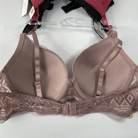 Adrienne Vittadini Front Crochet Detail Full Cup Underwired Bra 3 pack 36B NEW - Picture 6 of 14